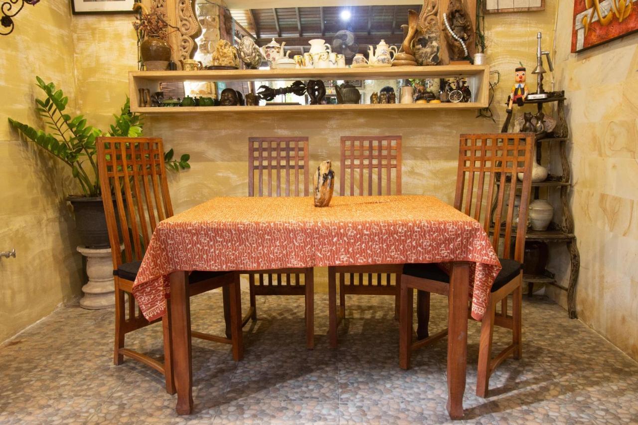 Oyo 401 The Frog Homestay Sanur Екстериор снимка